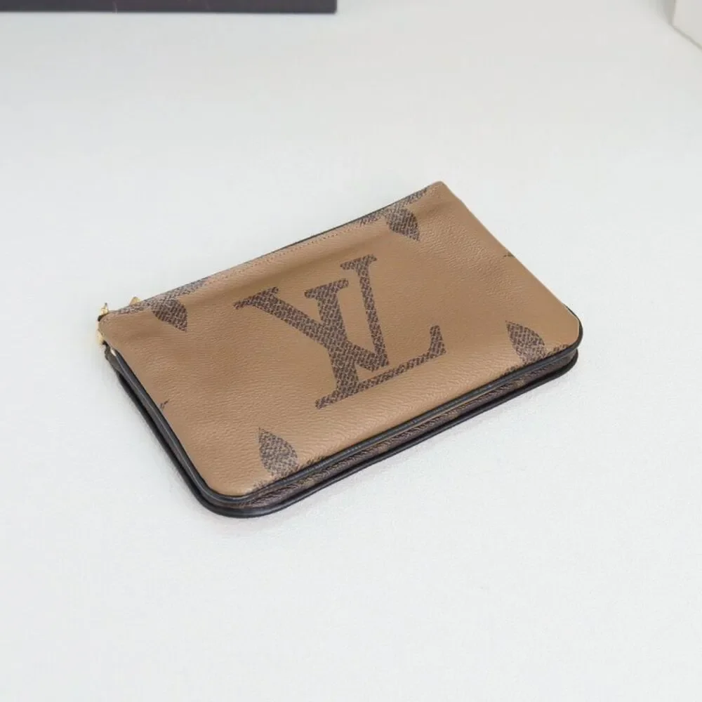 Louis Vuitton Women Pre-Loved Bag Very Good Condition